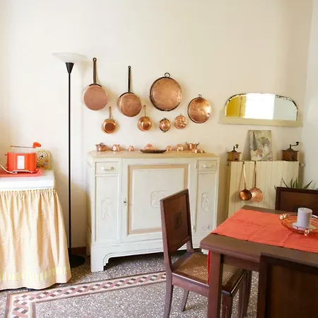 Le Gemme Di Nyaraló